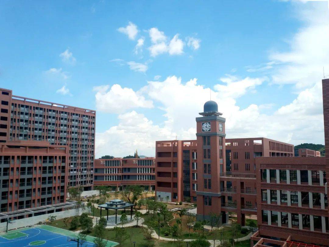 廣東實驗中學(xué)附屬江門學(xué)校